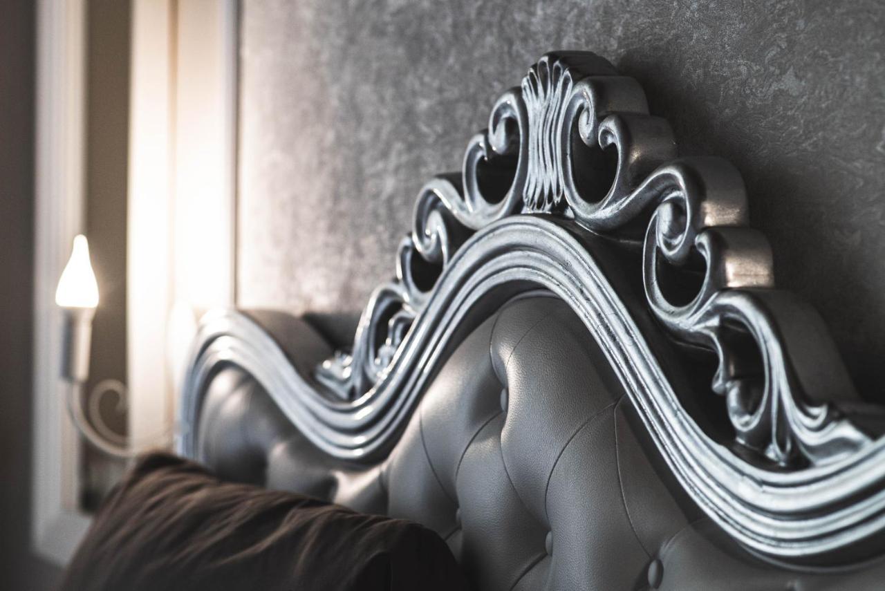 Belvedere Luxury Apartment, View On The Walls Appartement