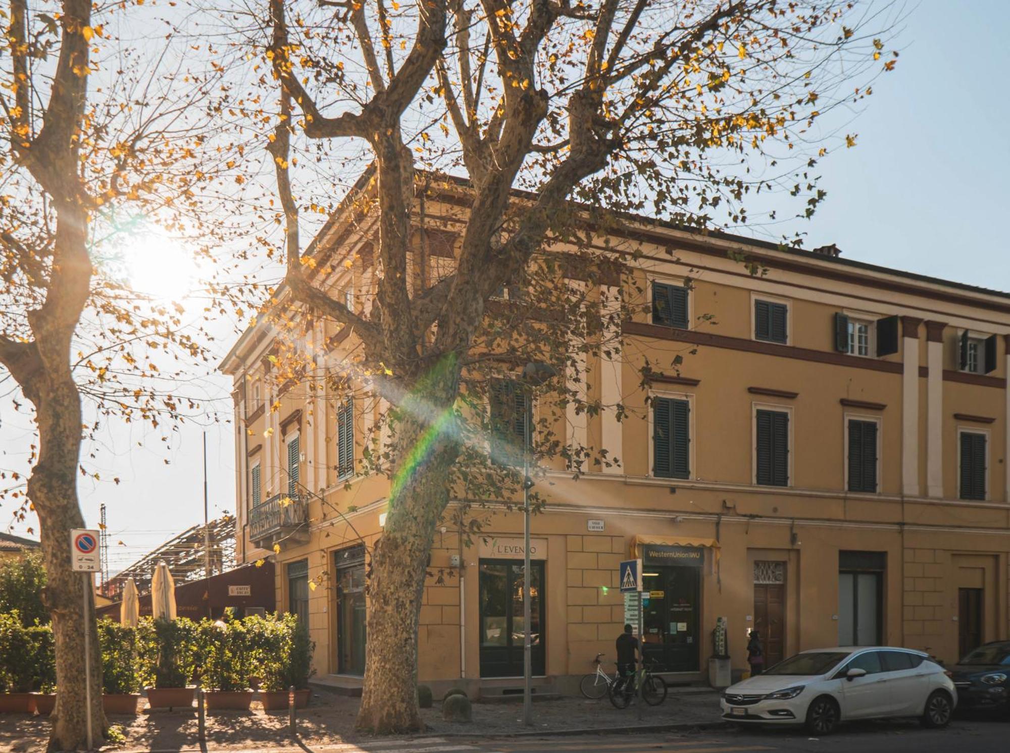 Belvedere Luxury Apartment, View On The Walls Lucca